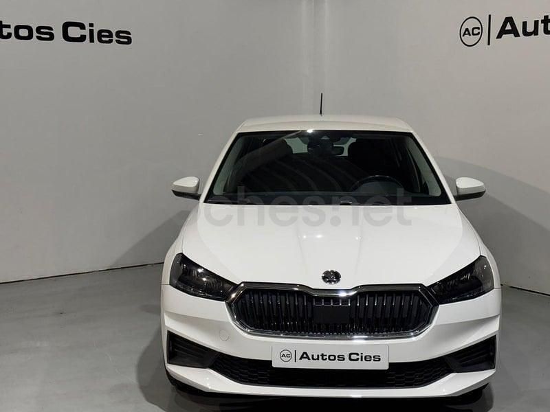Usado Skoda Fabia Ambition 95 CV (69 kW) 2023 Blanco Utilitario