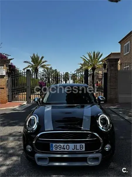Usado Mini Cooper D 116 CV (85 kW) 2017 Negro Utilitario