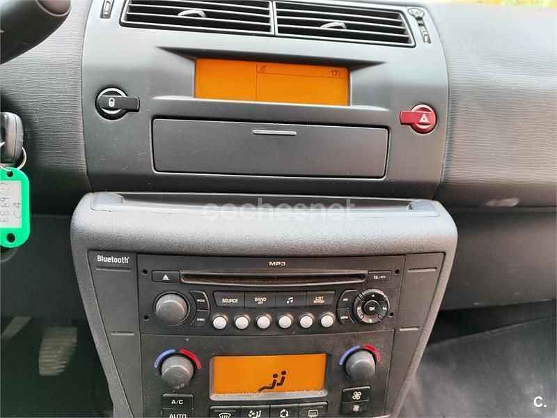 Usado Citroën C4 110 CV (80 kW) 2009 Rojo Berlina