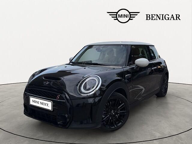 Usado Mini Cooper S 178 CV (130 kW) 2022 Negro Utilitario