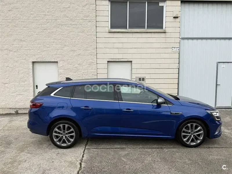 Usado Renault Mégane GT Line GT-Line 130 CV (95 kW) 2017 Azul Familiar