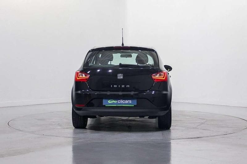 Usado Seat Ibiza Style 75 CV (55 kW) 2016 Negro Utilitario