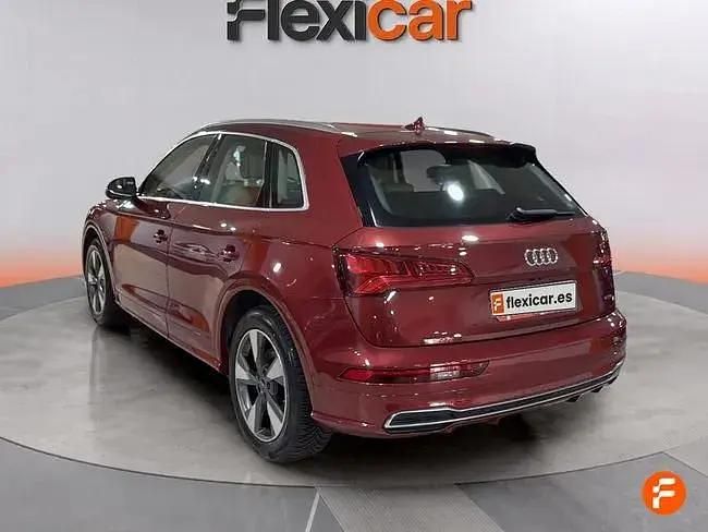 Używany Audi Q5 190 KM (139 kW) 2019 Czerwony SUV