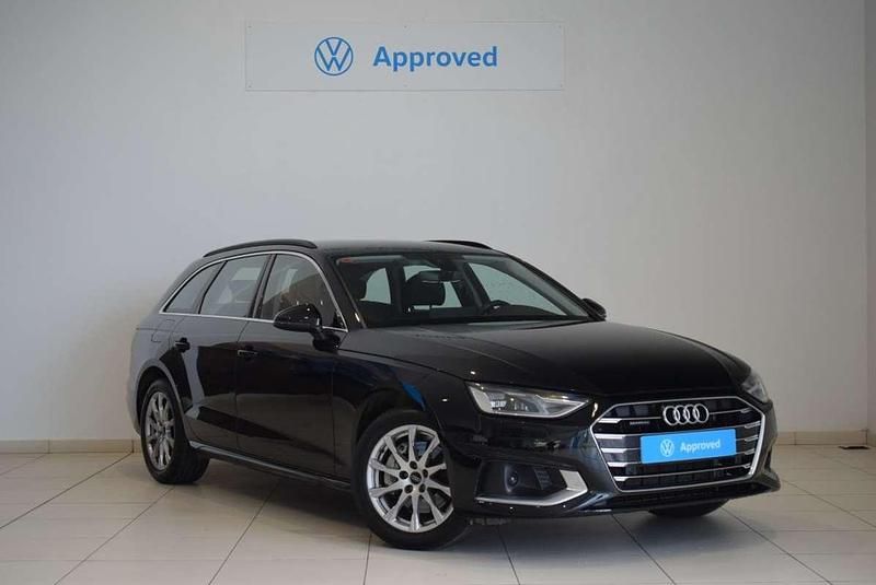 Usado Audi A4 Advanced 204 CV (150 kW) 2021 Negro Familiar