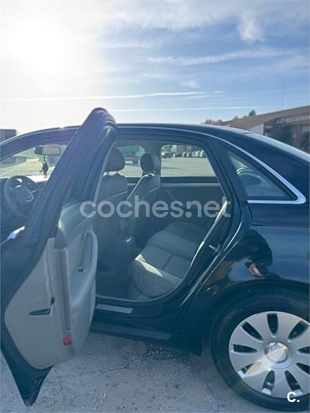 Usado Audi A4 140 CV (102 kW) 2007 Negro Berlina