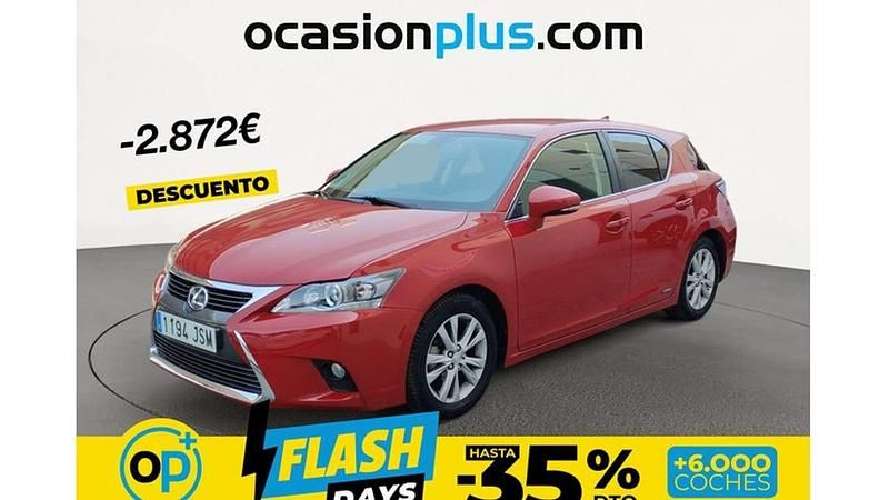 Usado Lexus CT200h Executive Line 136 CV (100 kW) 2016 Rojo Utilitario