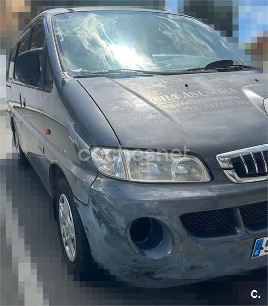 Usado 2005 Hyundai H-1 Monovolumen | 1800 € - Imagen 1/2