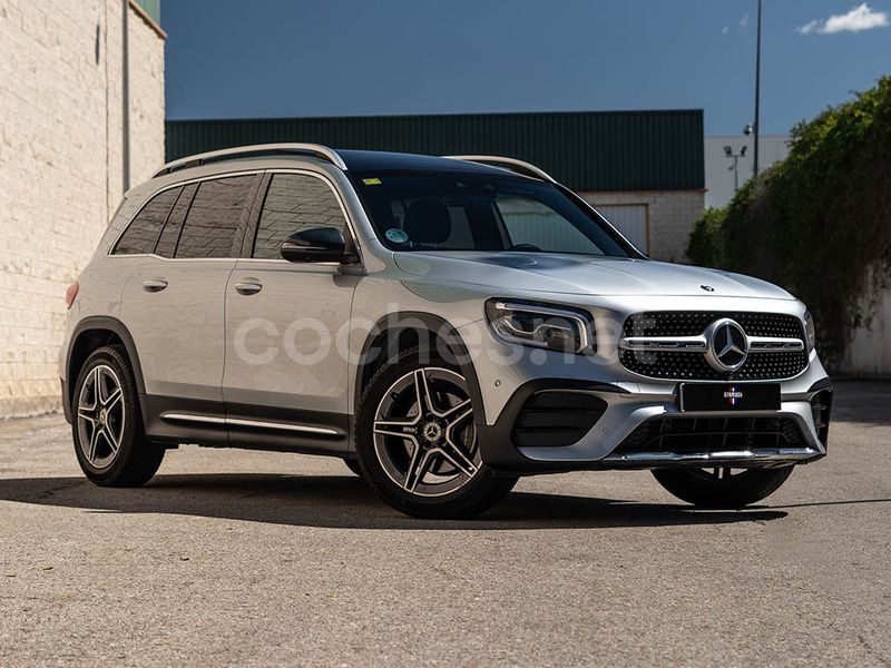 Gris / plata Usado 2020 Mercedes GLB200 SUV | 33.890 € (Un poco caro) - Imagen 1/4