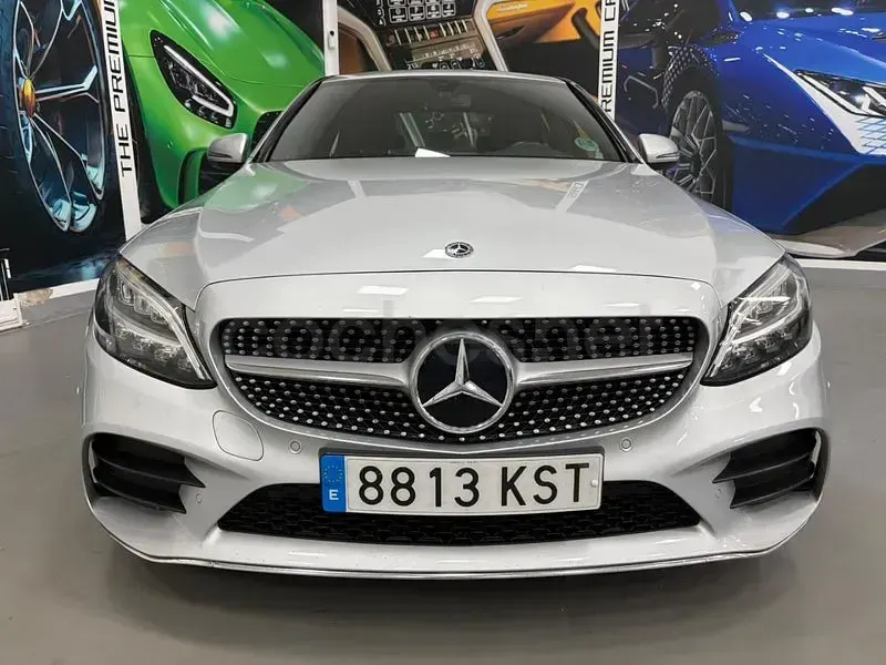 Usado Mercedes C220 194 CV (142 kW) 2020 Gris / plata Berlina
