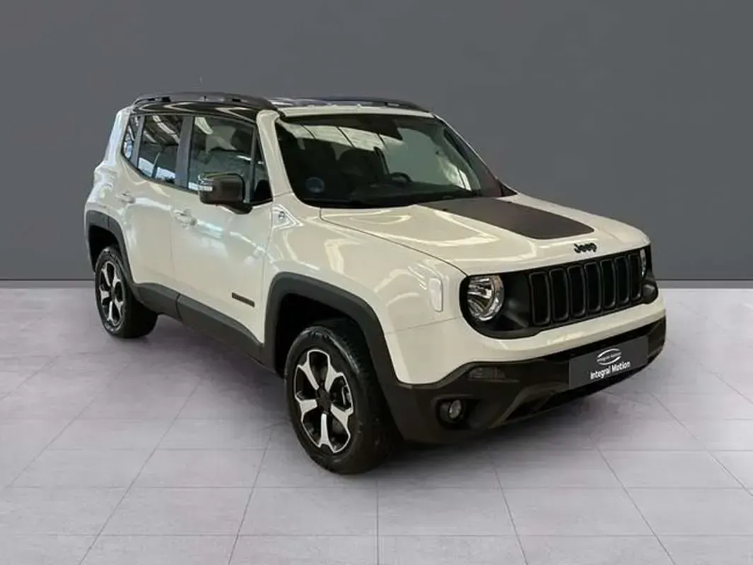 Usado Jeep Renegade Trailhawk 241 CV (177 kW) 2022 Blanco SUV