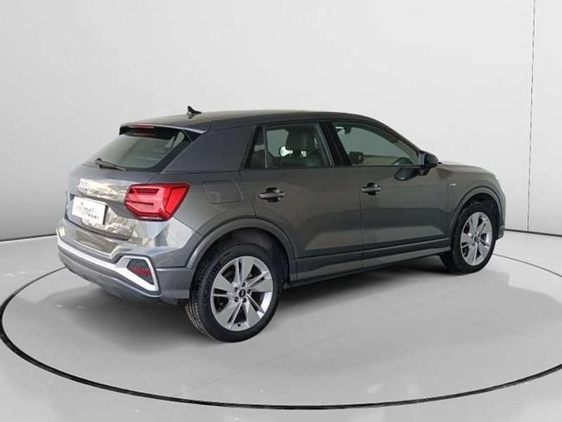 Begagnad Audi Q2 S-Line 151 HK (111 kW) 2022 Svart SUV