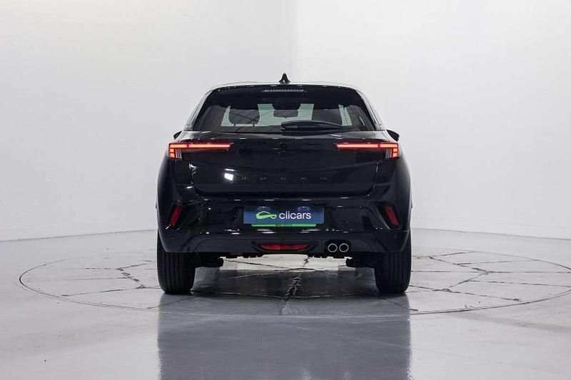 Usado Opel Mokka S 136 CV (100 kW) 2025 Negro SUV