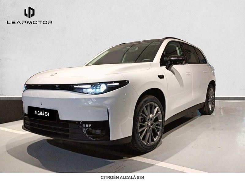 Blanco Nuevo 2025 Leapmotor C10 SUV | 35.200 € (Caro) - Imagen 1/4