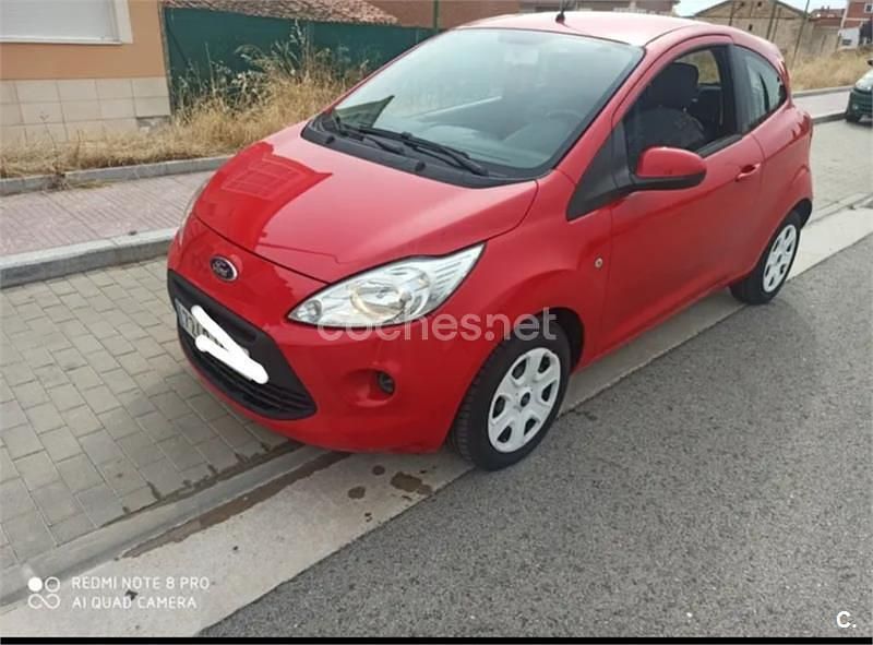 Rojo Usado 2014 Ford Ka Utilitario | 4900 € (Buen precio) - Imagen 1/4