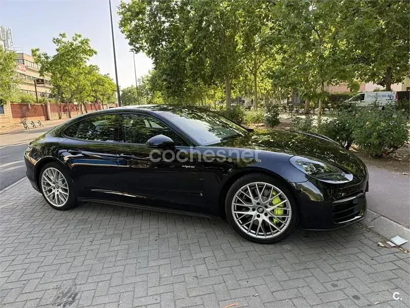 Usado Porsche Panamera 4 Executive 462 CV (339 kW) 2021 Negro Utilitario