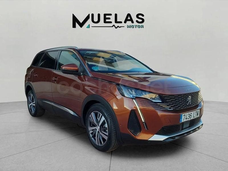 Usado Peugeot 5008 Allure 130 CV (95 kW) 2021 Naranja SUV