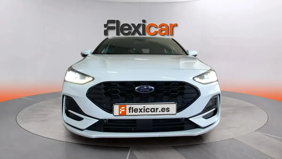 Usado Ford Focus ST-Line 155 CV (114 kW) 2024 Blanco Berlina