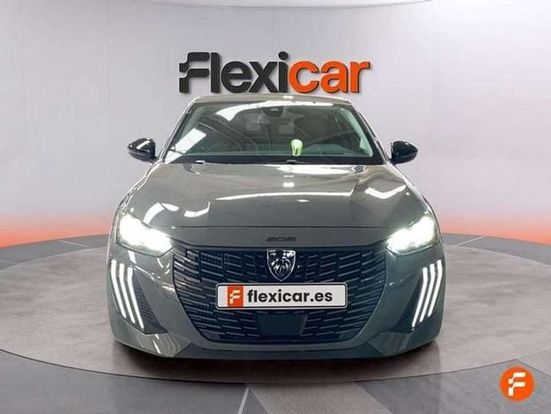 Usado Peugeot 208 Allure 101 CV (74 kW) 2025 Gris Utilitario