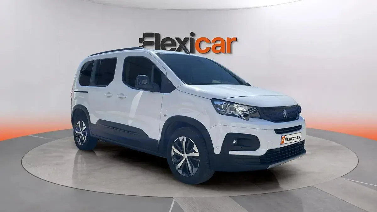 Usado Peugeot Rifter 131 CV (96 kW) 2023 Monovolumen