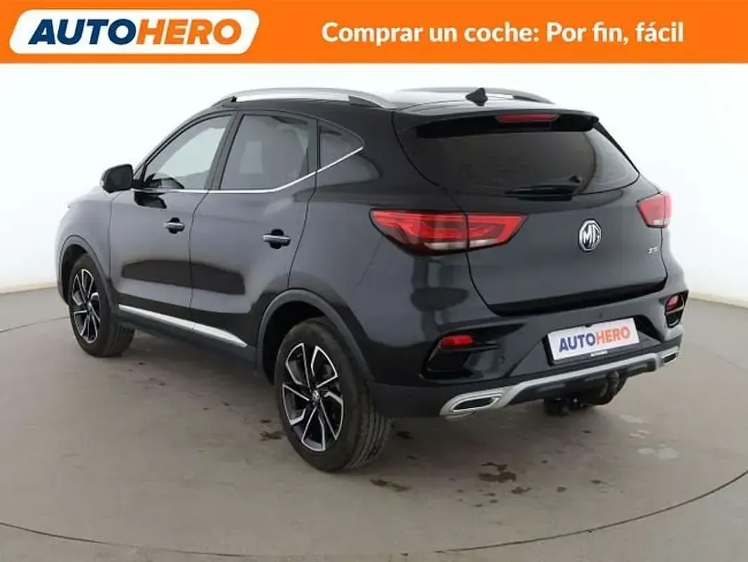Usado MG ZS Luxury 106 CV (77 kW) 2023 Negro SUV