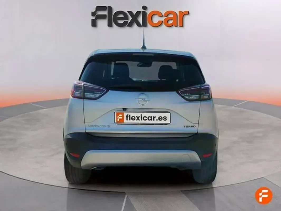 Usado Opel Crossland X Innovation 131 CV (96 kW) 2018 Gris SUV