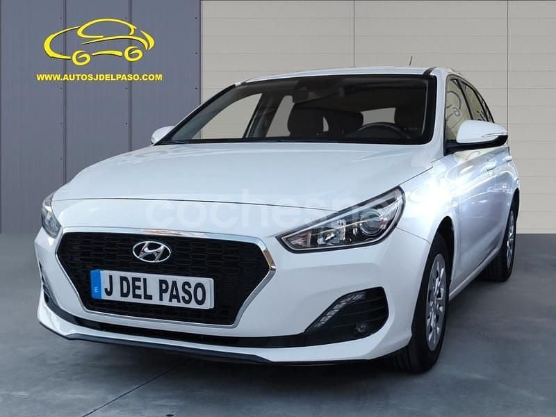 Usado Hyundai i30 Select 140 CV (102 kW) 2019 Blanco Utilitario