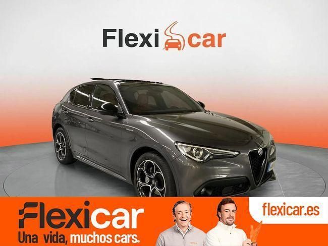 Gris Usado 2022 Alfa Romeo Stelvio Veloce SUV | 33.990 € (Un poco caro) - Imagen 1/4