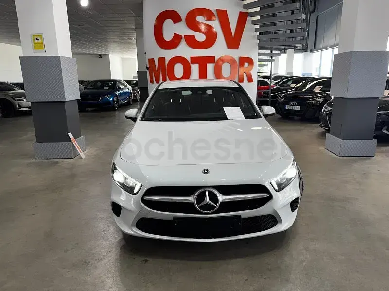 Usado Mercedes A180 116 CV (85 kW) 2020 Blanco Berlina