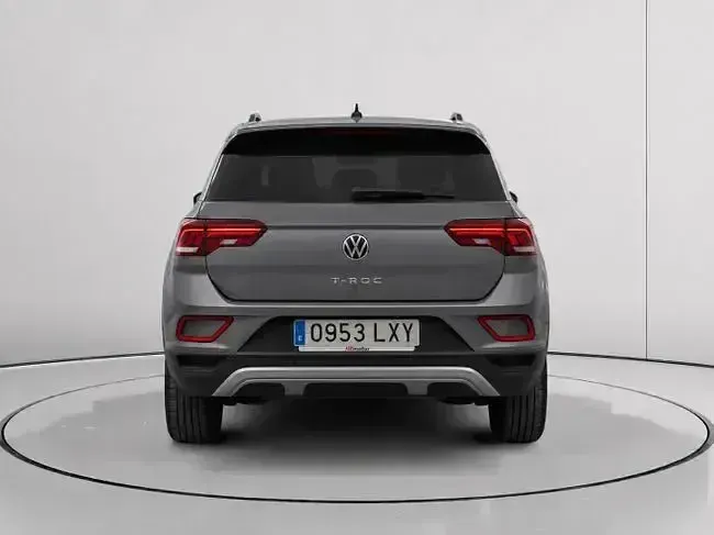 Usado VW T-Roc Life 150 CV (110 kW) 2022 Gris SUV