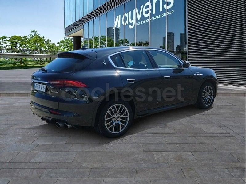 Usado Maserati Grecale GT 300 CV (220 kW) 2023 Negro SUV