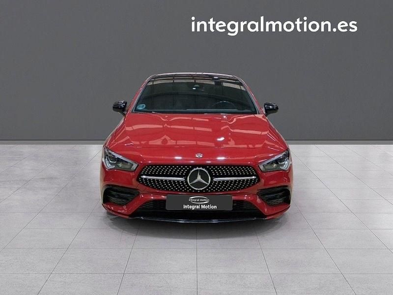 Usado Mercedes CLA220 190 CV (139 kW) 2020 Rojo Berlina