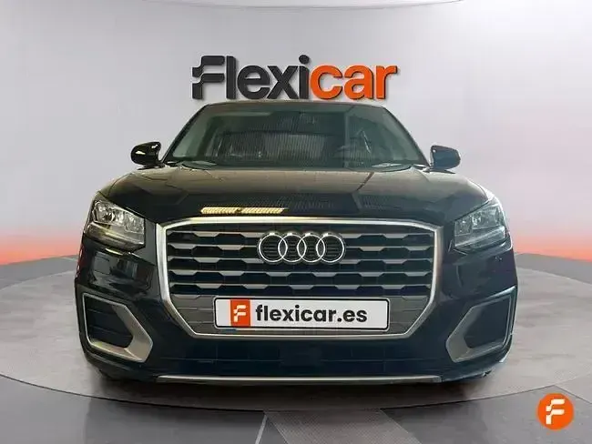 Usado Audi Q2 Advanced Plus 116 CV (85 kW) 2019 Negro SUV