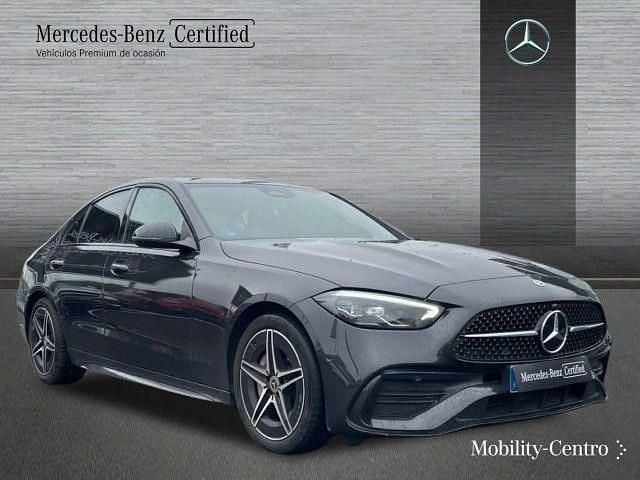 Usado Mercedes C220 AMG line 200 CV (147 kW) 2022 Gris grafito Berlina