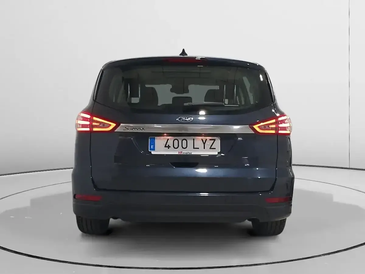 Usado Ford S-MAX Titanium 150 CV (110 kW) 2022 Azul Monovolumen