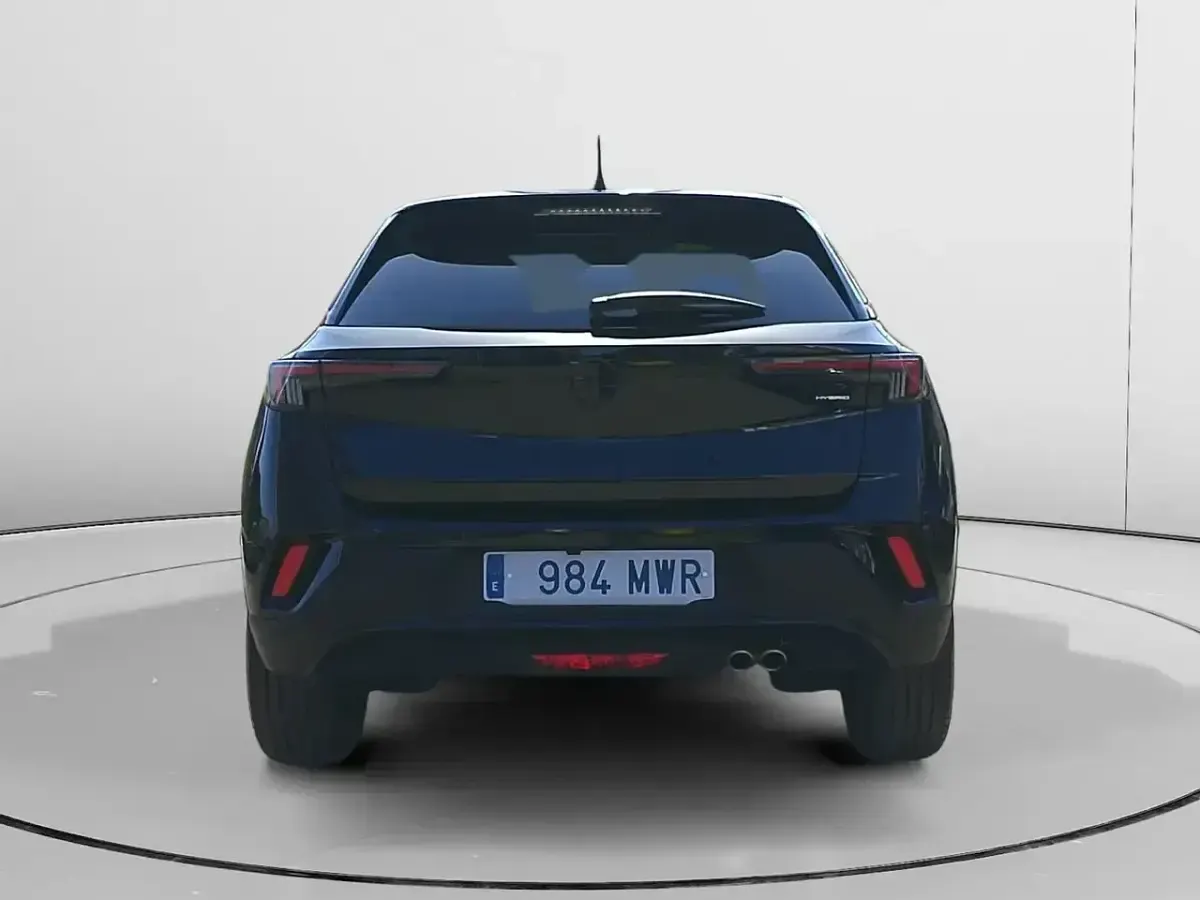 Usado Opel Mokka 136 CV (100 kW) 2024 Negro SUV
