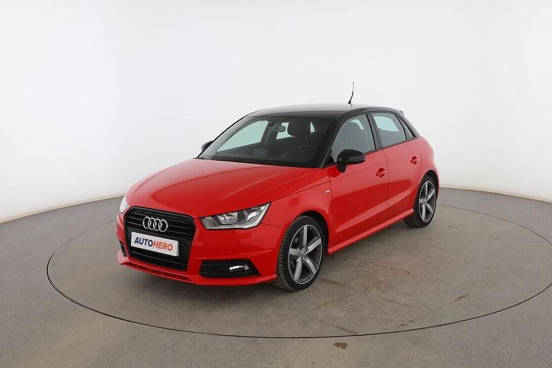 Usado Audi A1 Sportback Attraction 95 CV (69 kW) 2017 Rojo Utilitario