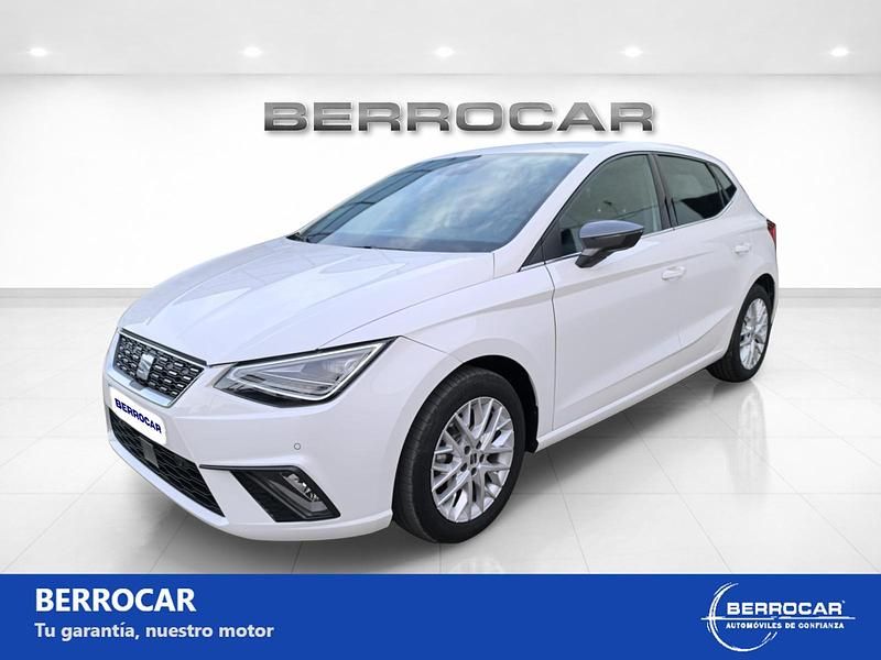 Usado Seat Ibiza Style Plus 115 CV (84 kW) 2025 Blanco Utilitario