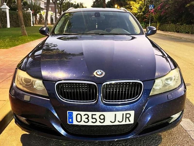 Usado BMW 320 Efficient Dynamics 163 CV (119 kW) 2012 Azul Familiar