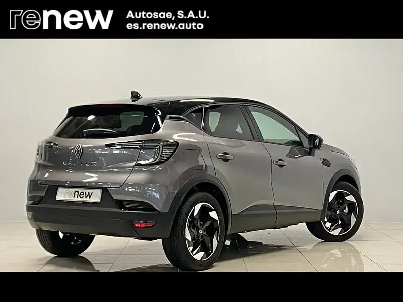Usado Renault Captur Techno 101 CV (74 kW) 2025 Gris SUV