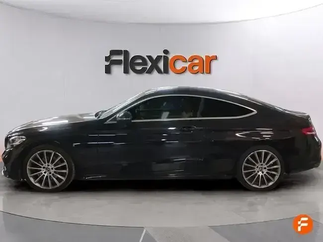 Usado Mercedes C180 156 CV (114 kW) 2021 Negro Coupe