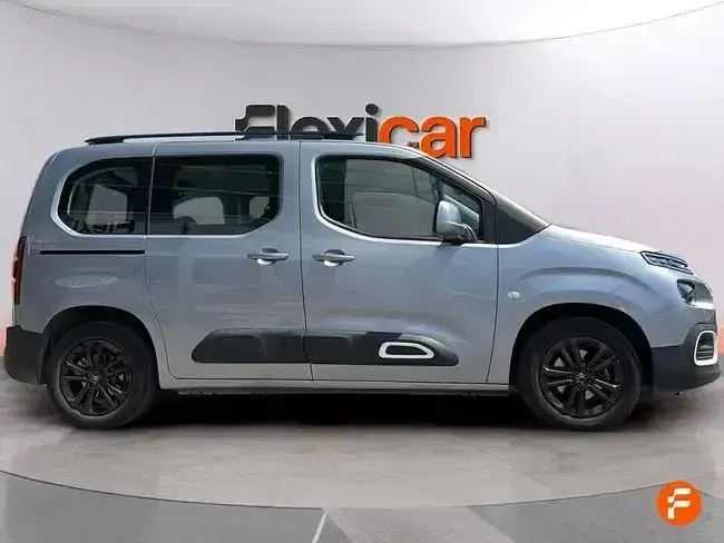 Usado Citroën Berlingo Feel 110 CV (80 kW) 2020 Gris Monovolumen