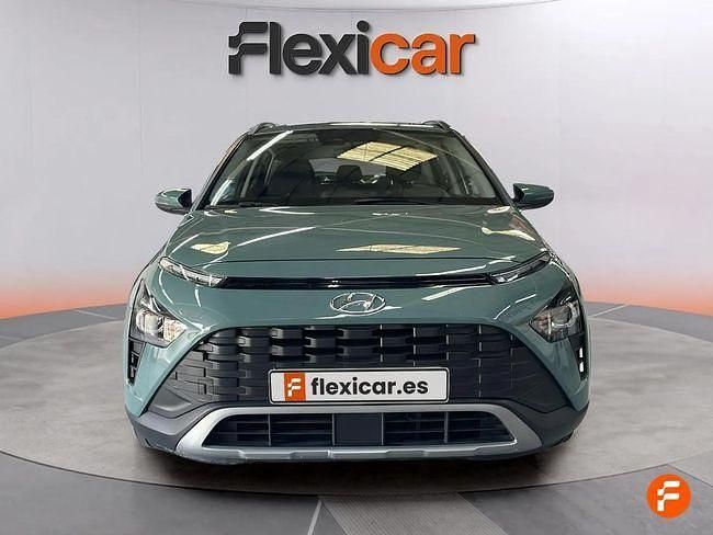Usado Hyundai Bayon 100 CV (73 kW) 2022 Verde SUV