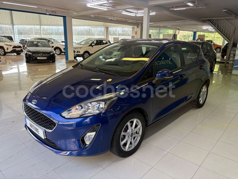 Azul Usado 2018 Ford Fiesta Trend Utilitario | 11.900 € (Un poco caro) - Imagen 1/4