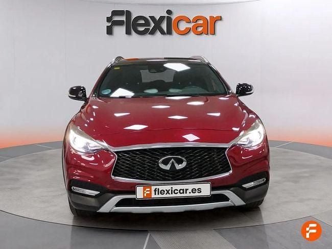 Usado Infiniti QX30 Premium 170 CV (125 kW) 2018 Rojo SUV
