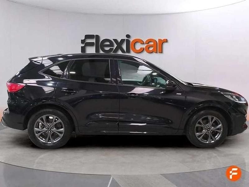 Usado Ford Kuga ST-Line 120 CV (88 kW) 2024 Negro SUV