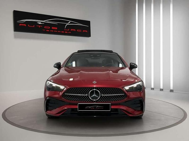 Usado Mercedes CLE220 197 CV (144 kW) 2024 Burdeos Coupe