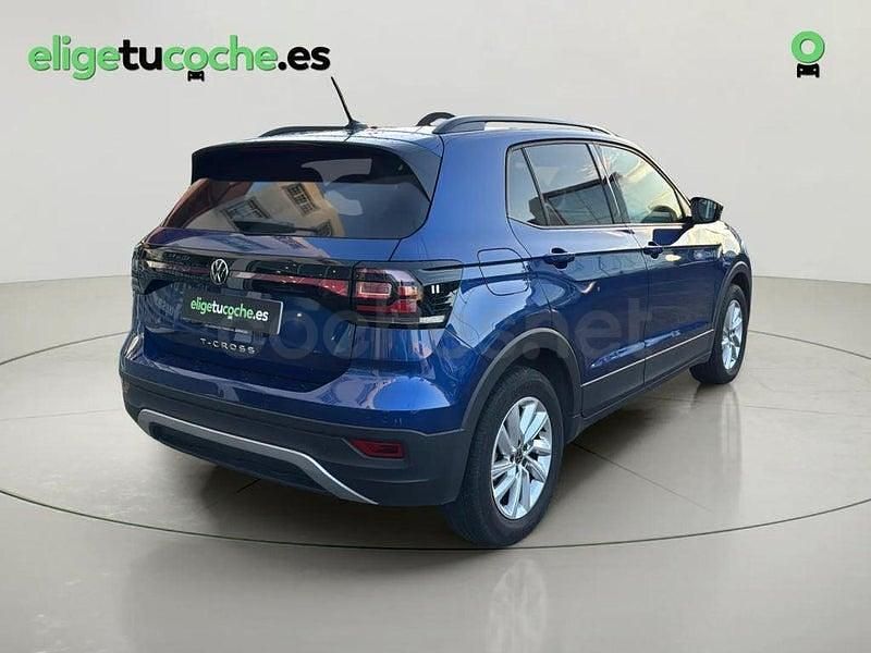Usado VW T-Cross Advance 110 CV (80 kW) 2022 Azul SUV
