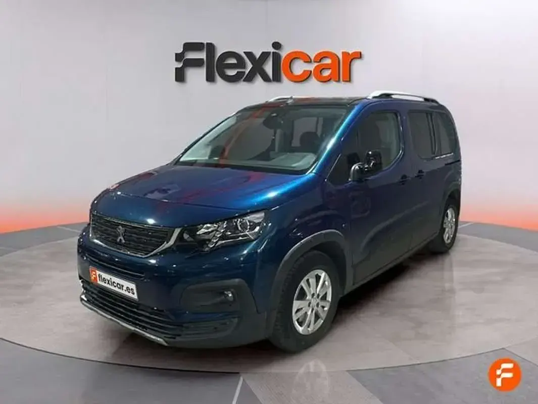 Usado Peugeot Rifter Active 131 CV (96 kW) 2019 Azul Monovolumen