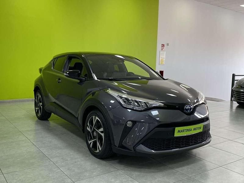 Usado Toyota C-HR Advance 122 CV (89 kW) 2022 Gris SUV