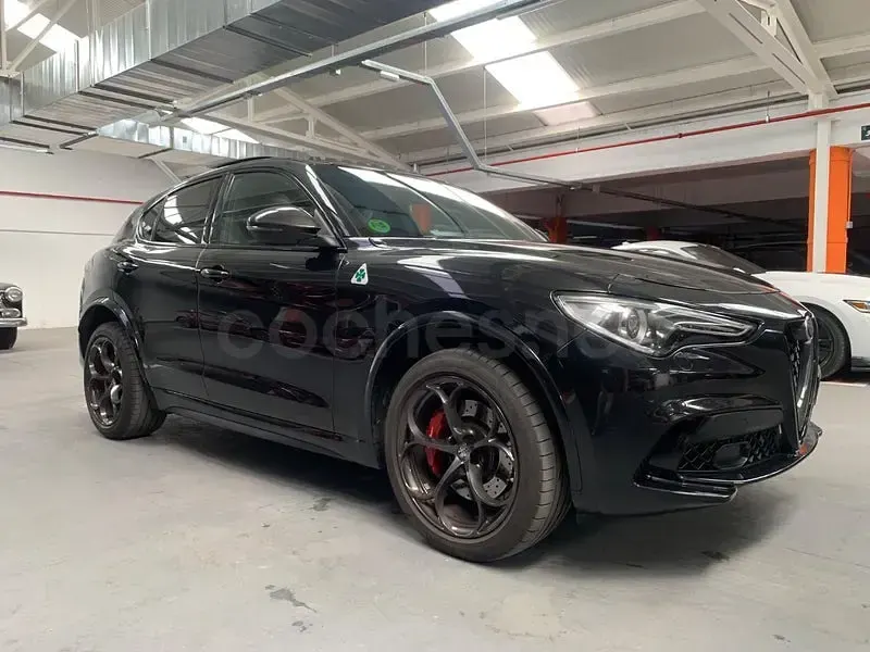 Usado Alfa Romeo Stelvio Quadrifoglio 510 CV (375 kW) 2021 Negro SUV